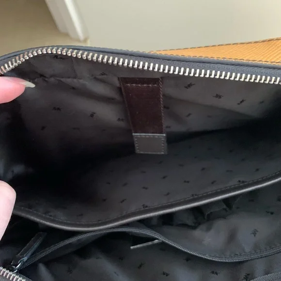 Michael Kors messenger business bag
